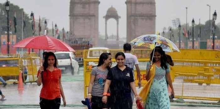 
如今印度非比寻常, 许多欧洲女人也喜欢来这里旅游|太阳成集团tyc7111cc(图4)