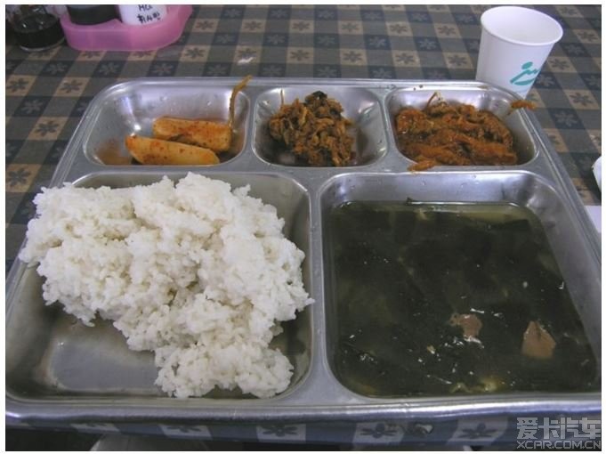 南锣鼓巷日均接待游客2万人次 游客数量直逼故宫“太阳成集团tyc7111cc”(图2) 太阳成集团tyc7111cc