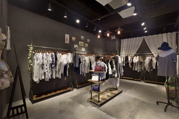 太阳成集团tyc7111cc|论中国家族企业的发展路径(图1) 太阳成集团tyc7111cc