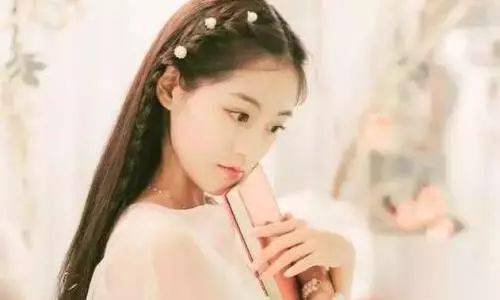 太阳成集团tyc7111cc：什么是妻子？什么是情人？什么是朱妍知己？(图2)